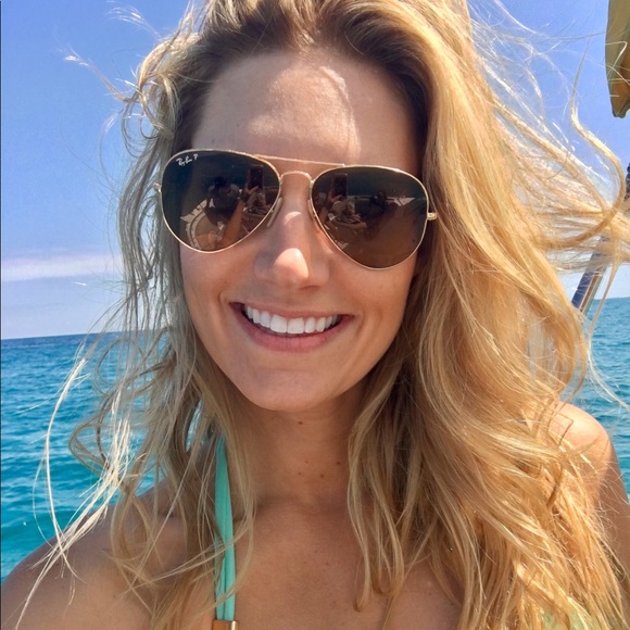 Meet your Posher, Stephanie - Picture 1 of 1